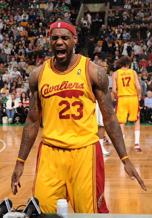 趋向持续压 趋向持续压